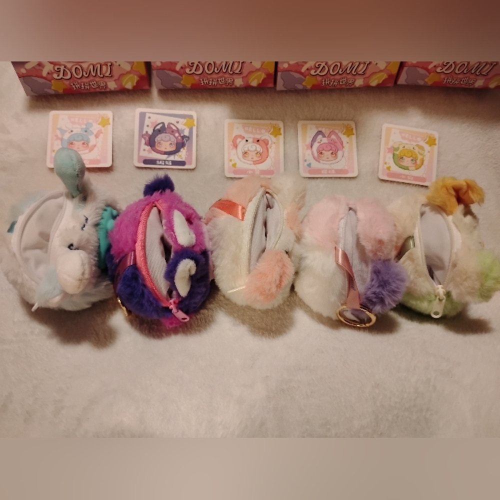 (5)Domi PinPin World Plush Keychain With A Pouch Bundle - Picture 4 of 9